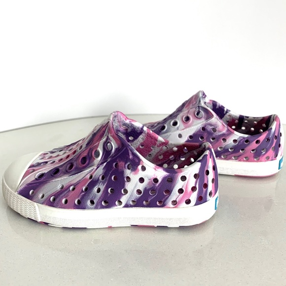 Native Jefferson Marbled Pink & Purple Size 6 - Picture 3 of 6